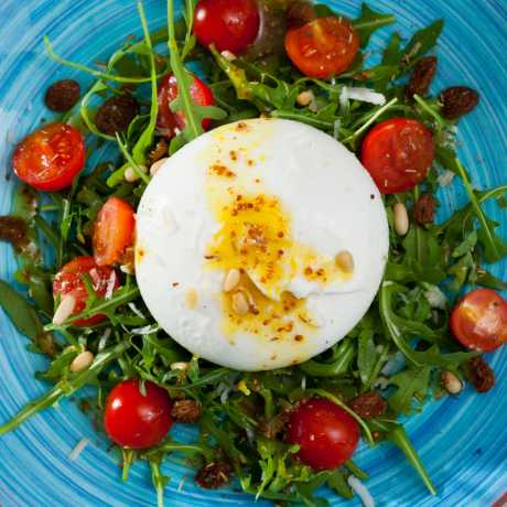 Ensalada de tomates cherry y burrata 6